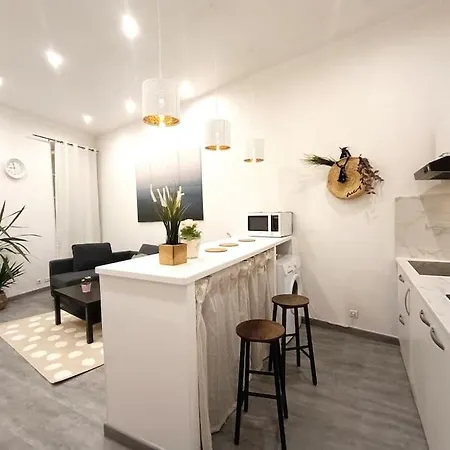 Appartement Gare Saint Charles Marseille Exterior photo